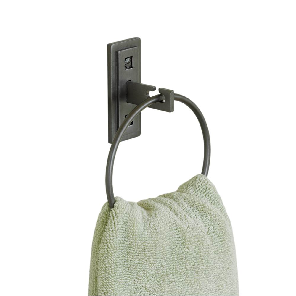 Hubbardton Forge Metra Towel Holder, 841005-10