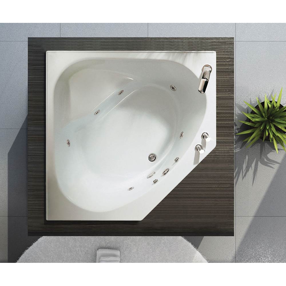 Maax Tandem 5454 Acrylic Corner Center Drain Aeroeffect Bathtub in White