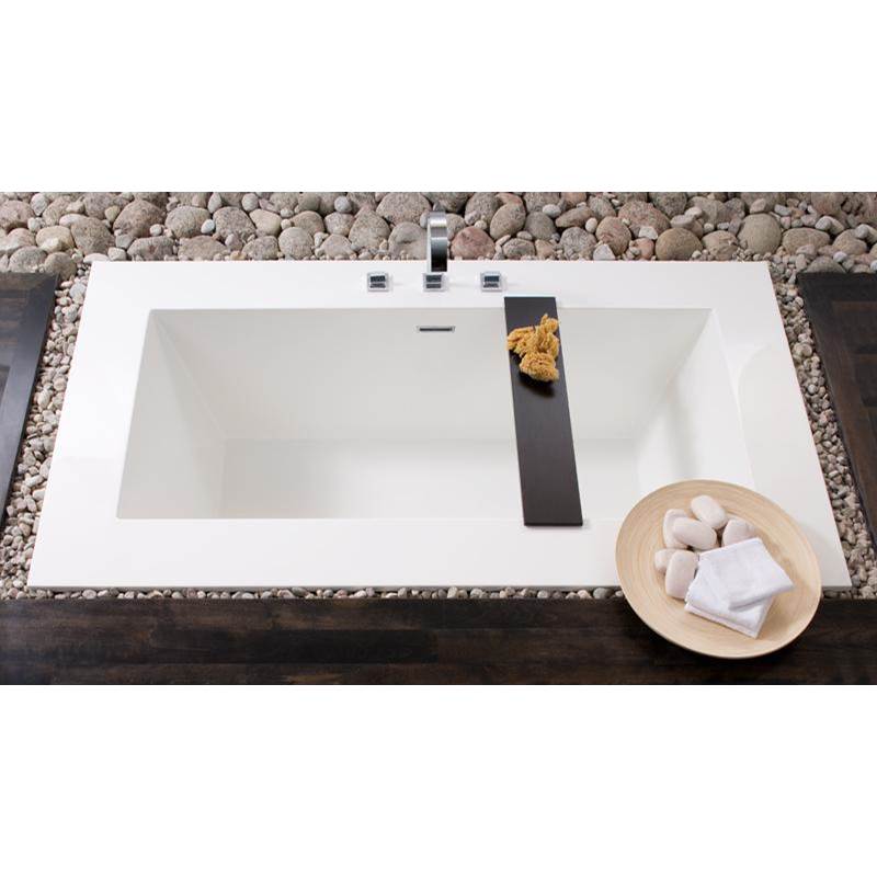 WETSTYLE Cube Bath 72 X 40 X 24 - 1 Wall - Built In Bn O/F & Drain - White Matte